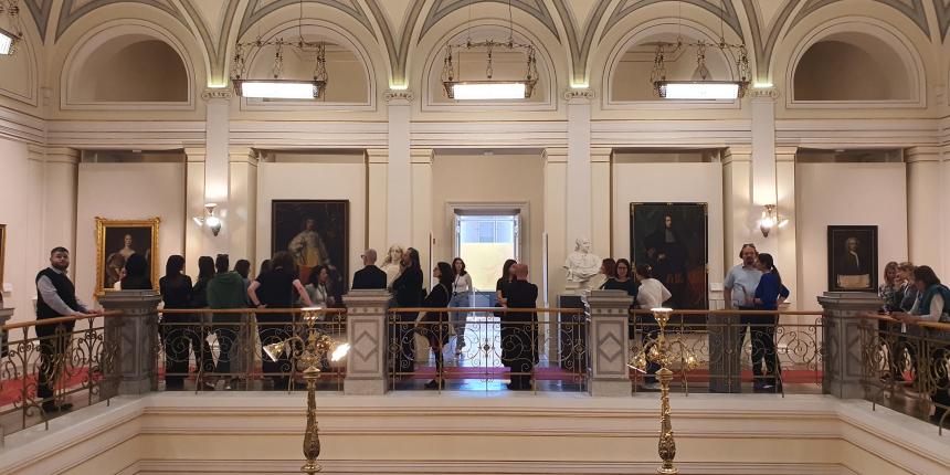 Razstava obsega celotno prvo nadstropje Narodnega doma (foto: Ana Jenko Kovačič).