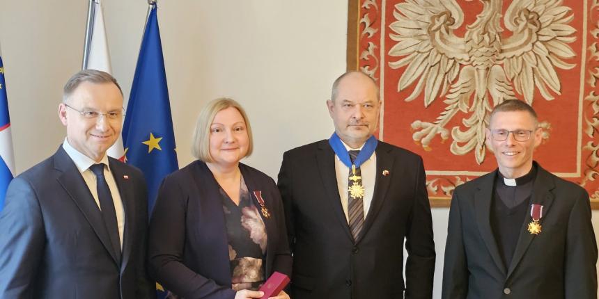 Od leve: Andrzej Duda, Predsednik Republike Poljske, izr. prof. dr. Maria Zofia Wtorkowska, Alojz Kovšca in Andrzej Gosek, župnik (foto: Marko Jan Vukajlović)